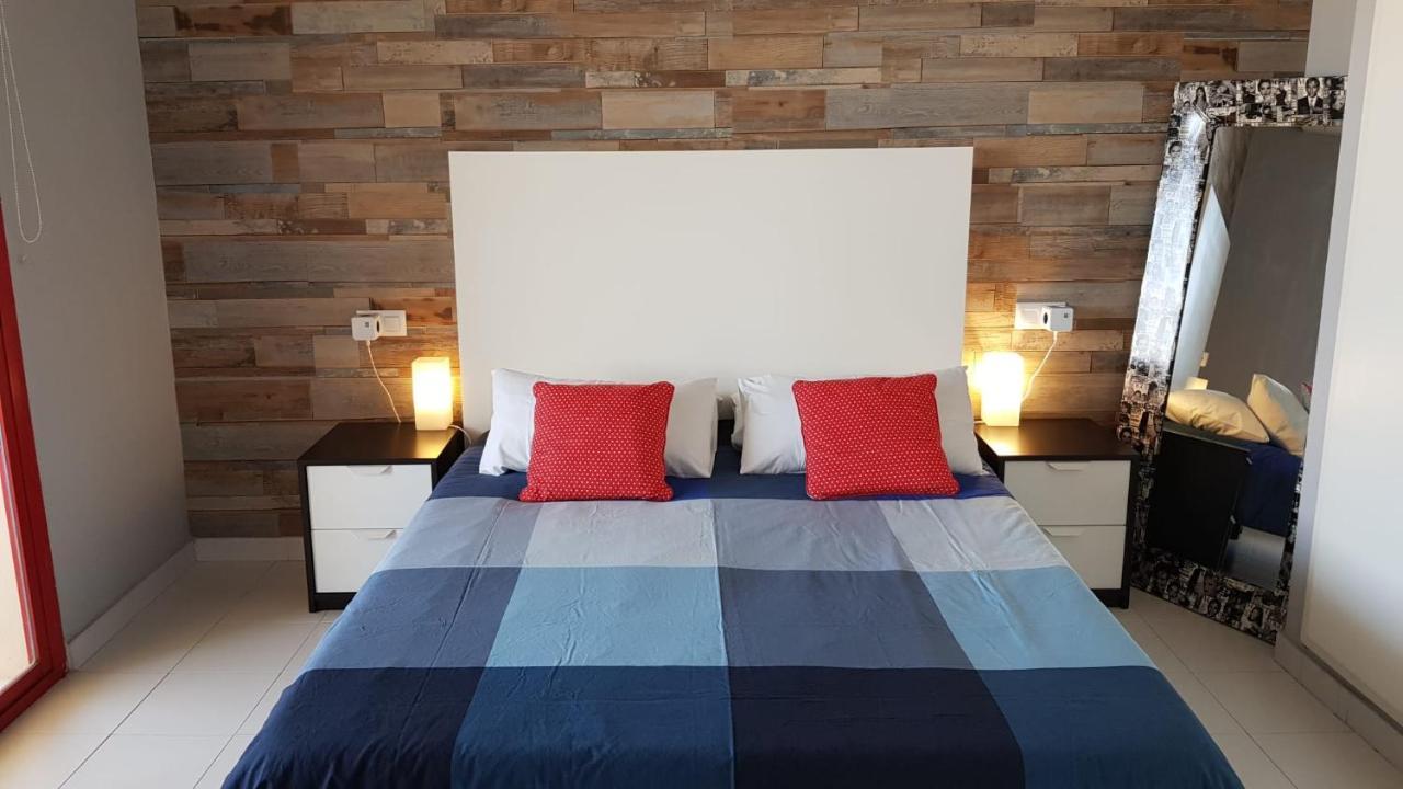 Apartamento Benidorm Viena ภายนอก รูปภาพ