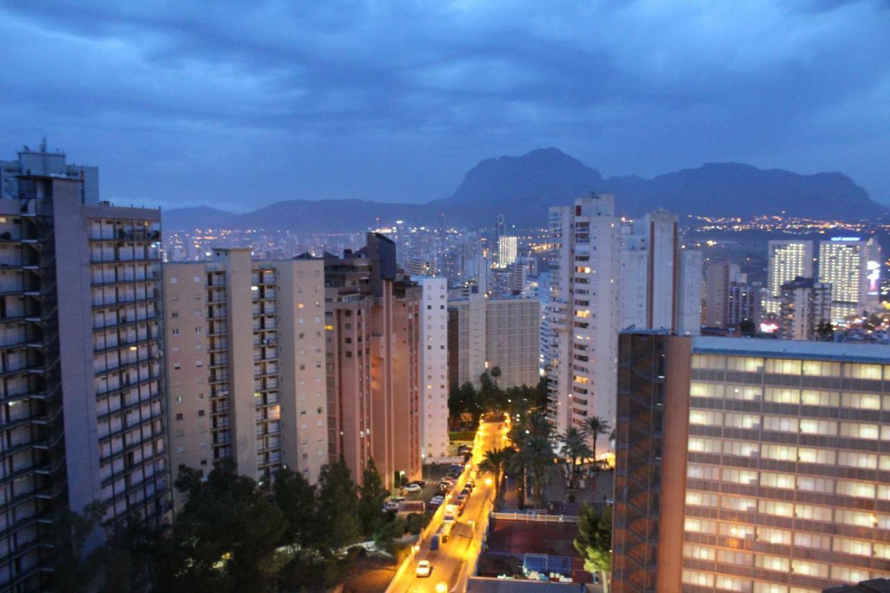Apartamento Benidorm Viena ภายนอก รูปภาพ